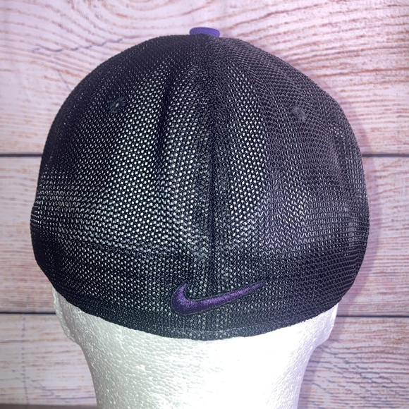 Mens Nike EUC OSFA Nike TCU Purple & Black Fitted Hat - Picture 4 of 7